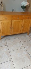 sideboard