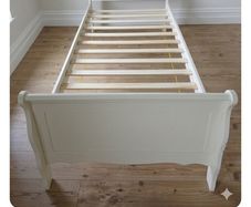 Single bed