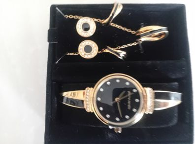 costume jewellery