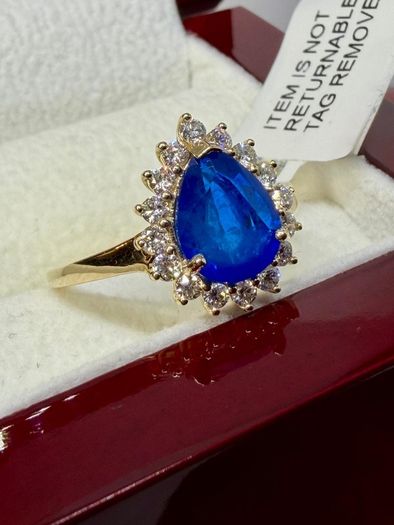 Diamond LUXURIANT Premium Vietnamese Cobalt Blue Spinel and Lab Grown Diamond Ring
