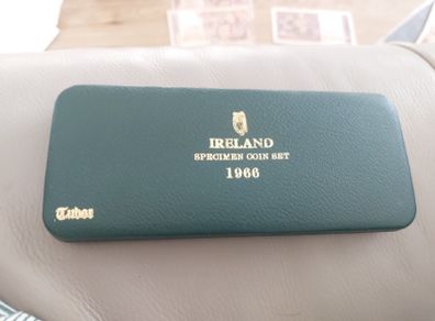 rare specimen set 1966