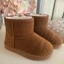 Girls boots Image 2