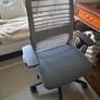 Ergonomic swivel Office chair Image 2