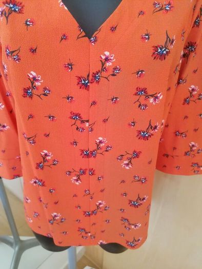 Women's Blouse NWT SIZE 14
