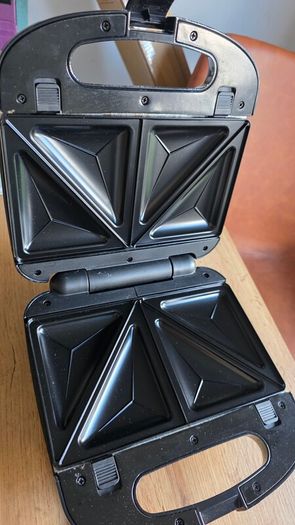 3-in-1 Combi Sandwich Maker