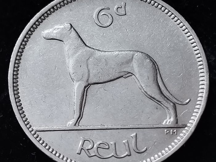Ireland - 1940 - 6 Pence - Wolfhound - KM.13 - [535]
