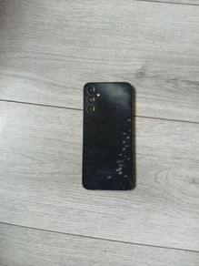 2 Samsung Mobiles (read Description)