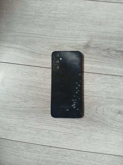 4 Samsung Mobiles (read Description)