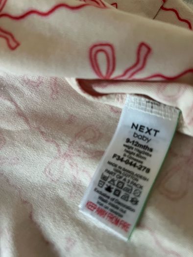 Girls new sleeping suits 9/12 mths