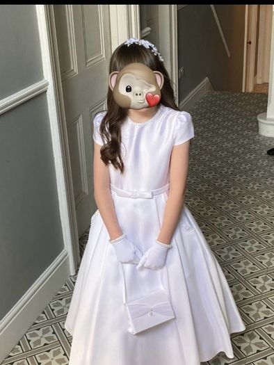 Stunning Communion Dress and accessorise