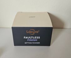 Setting powder  Faultless finish  Lacura