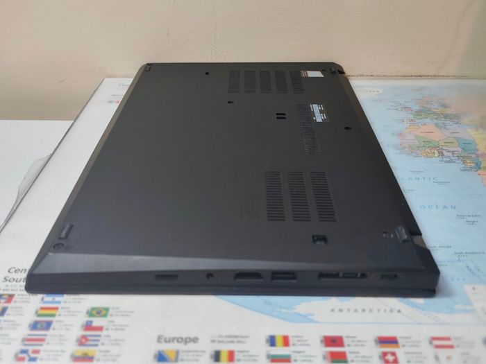 Lenovo ThinkPad T490 Intel i7 8th Gen | 16GB RAM | 256GB SSD | Windows 11 | Office 2021