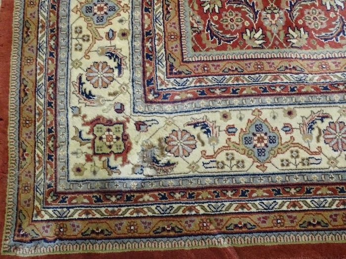 P.ersian Herati Rug 3.90 x 2.90 (H11)