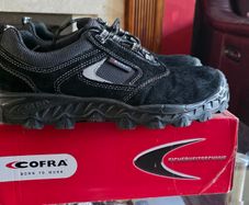 Work shoe