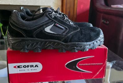 Work shoe