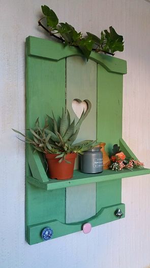 NEW :Rustic Floating Shelf / Coat & Hat Rack