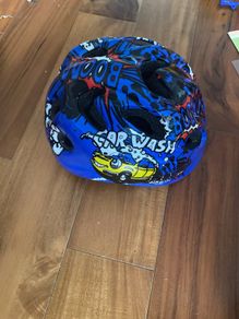 boys helmet