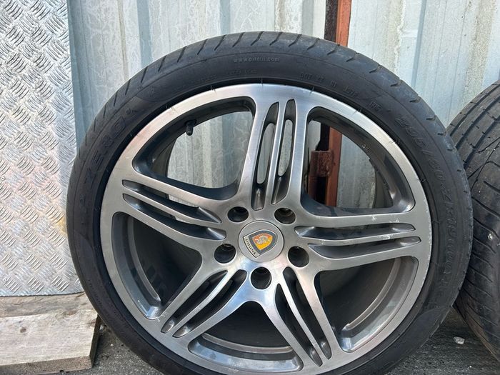 porsche 19" wheels