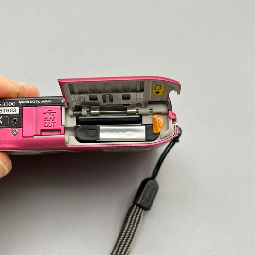 Nikon Coolpix S3300 16.0MP Compact Digital Camera Pink Tested Full Kit