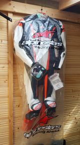 Alpinestars GP tech V3 Tech-air one piece suit