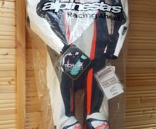 Alpinestars GP tech V3 Tech-air one piece suit