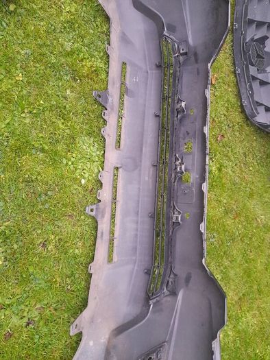 2 Genuine Toyota Landcruiser Front Bumpers