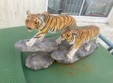 Bengal tiger mother and cub figure free postage