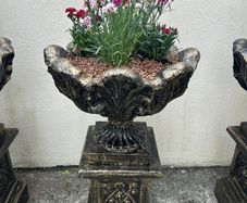 Garden planter on plinth antique Style