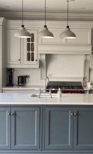 Ceiling pendant light