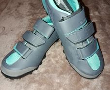 Shimano ME200 ladies cycling shoes