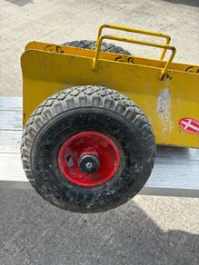 Heavy duty material trolley