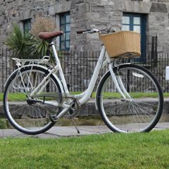 Ladies Bike Raleigh Caprice - 3 Speed Internal Gears Basket included