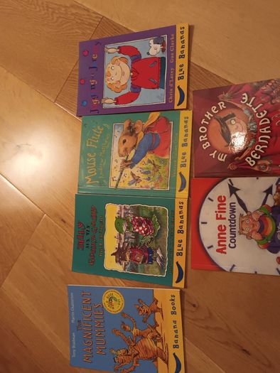 Children's book set x8