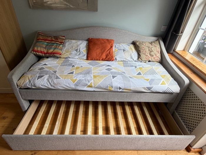 Sofa / Bed