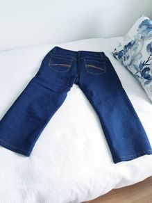 3/4 Length Jeans - Size 14