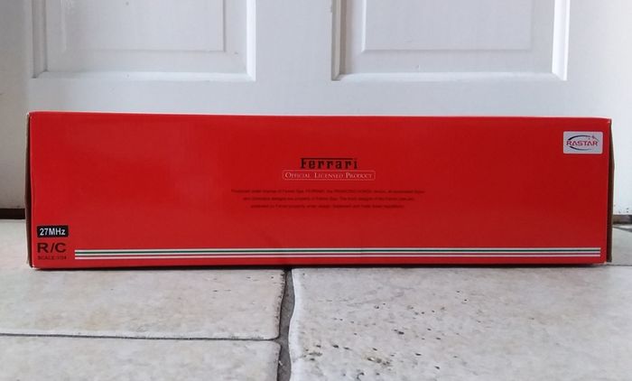 Rastar : Ferrari California - Remote Control Car
