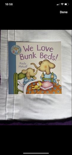 kids book - We live bunk beds