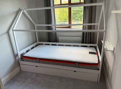 Single bed