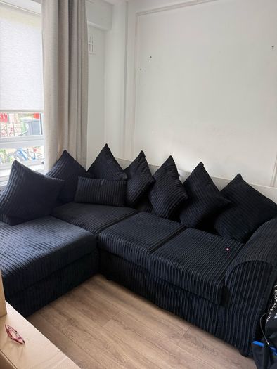 corner sofa 7ft x 5ft