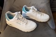 sketchers