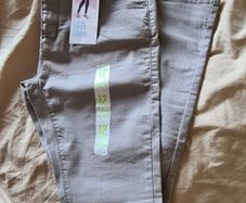 Women's Ultra Soft Super Skinny Grey Jeans - Size 12