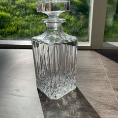 Heavy Cut Crystal Glass Whisky Decanter and Stopper, 25cm, 1.57kg