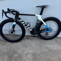 Factor One road bike 52cm