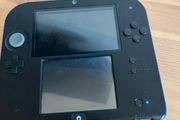 Nintendo 2DS ( for parts or repair ) read