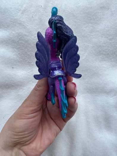 Hatchimals Pixies Riders Seastallion Glider Used Please look at the pictures