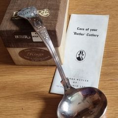Vintage Butler Sheffield EPNS Kings Sauce Ladle