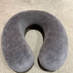 Travel pillow