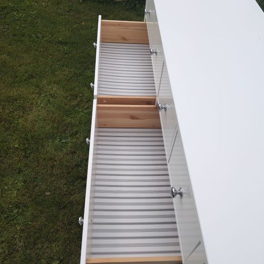 Storage Unit /Dresser