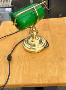 Bankers table light