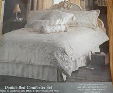 bedding comforter set